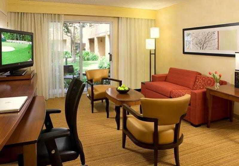 Courtyard By Marriott San Mateo Foster Hotel Foster City