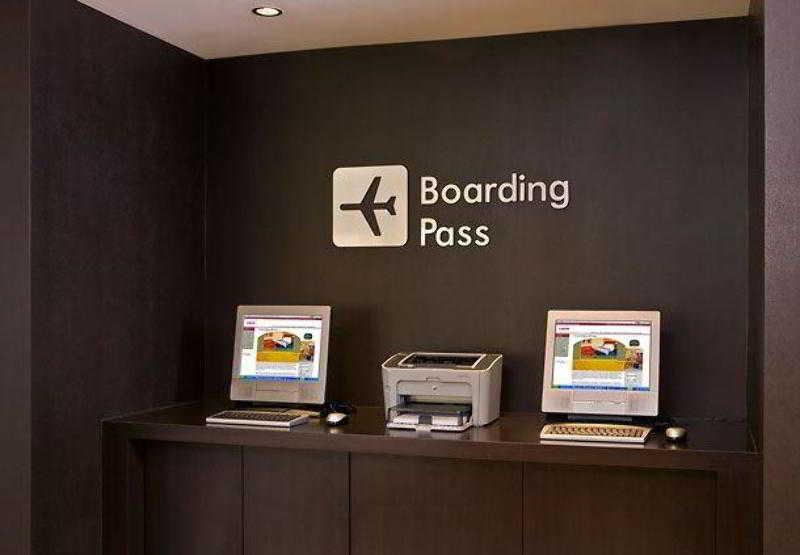 Courtyard By Marriott San Mateo Foster 3*